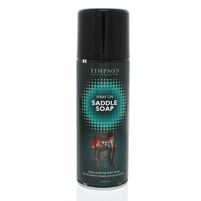 Cleaning shoes discount with saddle soap